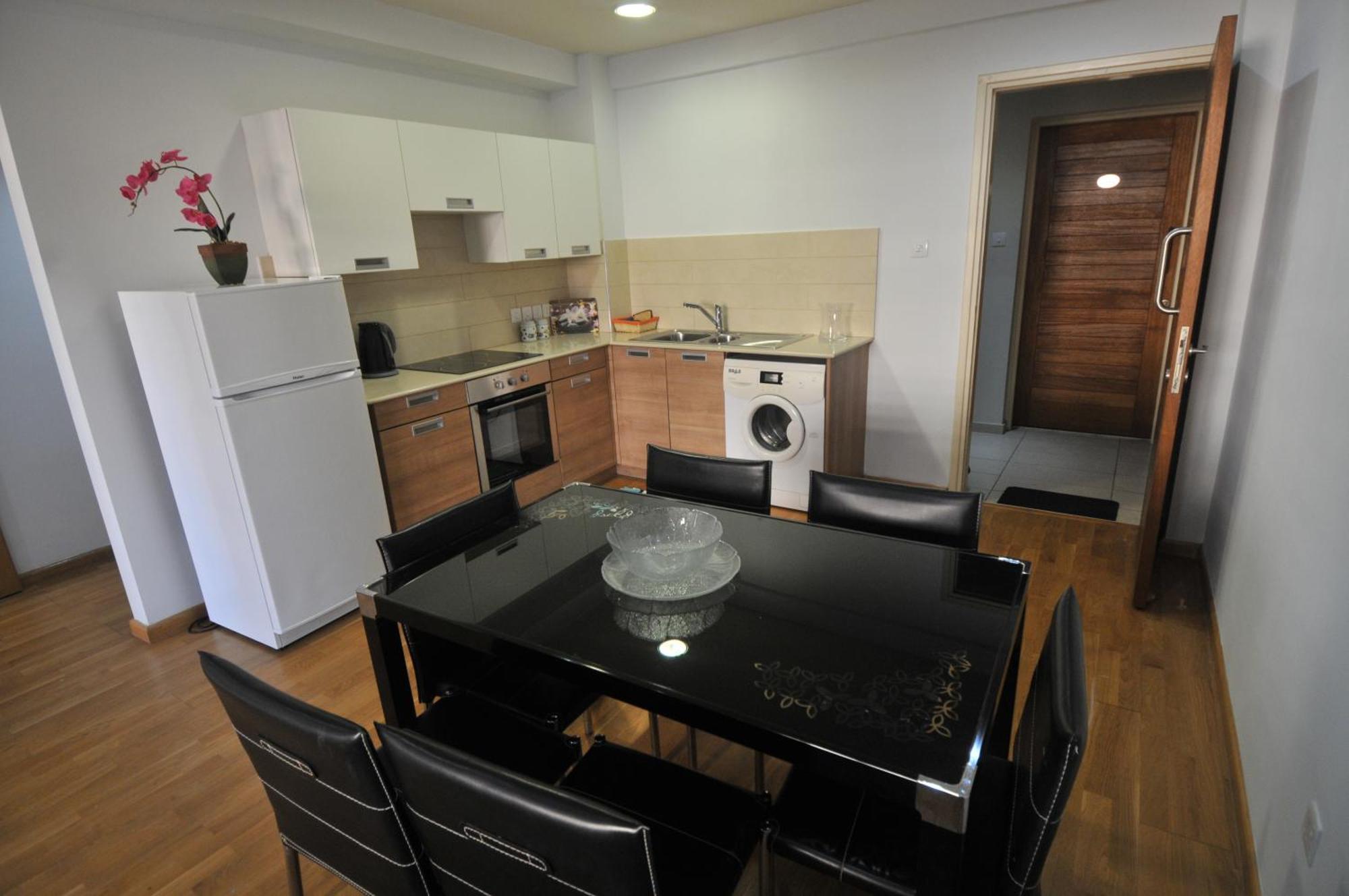 Ithaki Phinikoudes Apartment No. 105 Ларнака Экстерьер фото